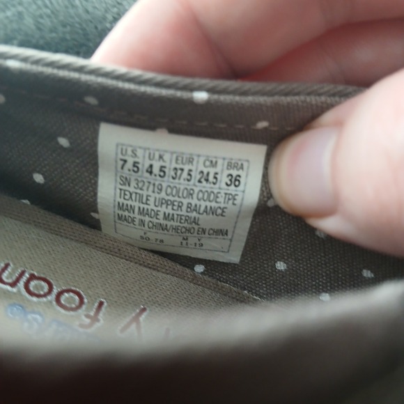 BOBS from Skechers Espadrille Flats Taupe Canvas Memory Foam Women Size 7.5 - Picture 4 of 8